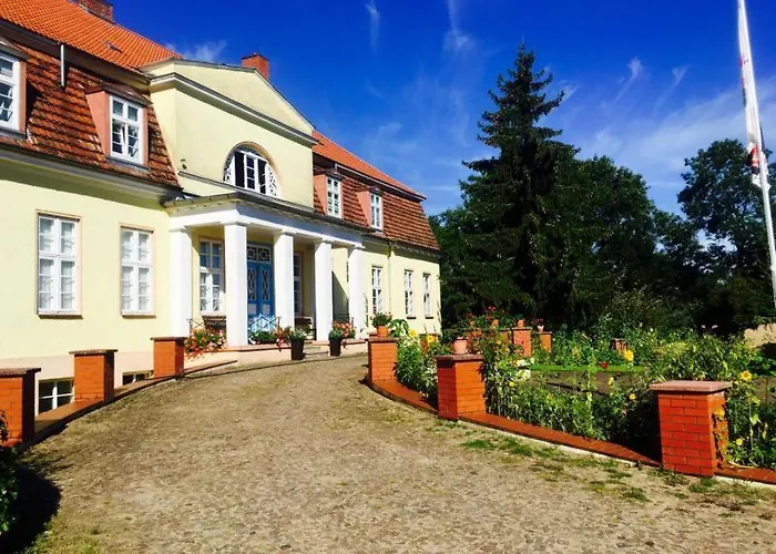 Gutshaus Apartamento Borkow